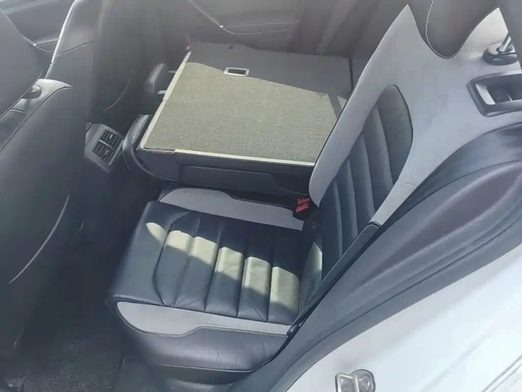 Volkswagen Golf — миниатюра 17