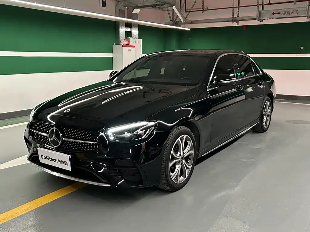 Mercedes-Benz E-Class 2022