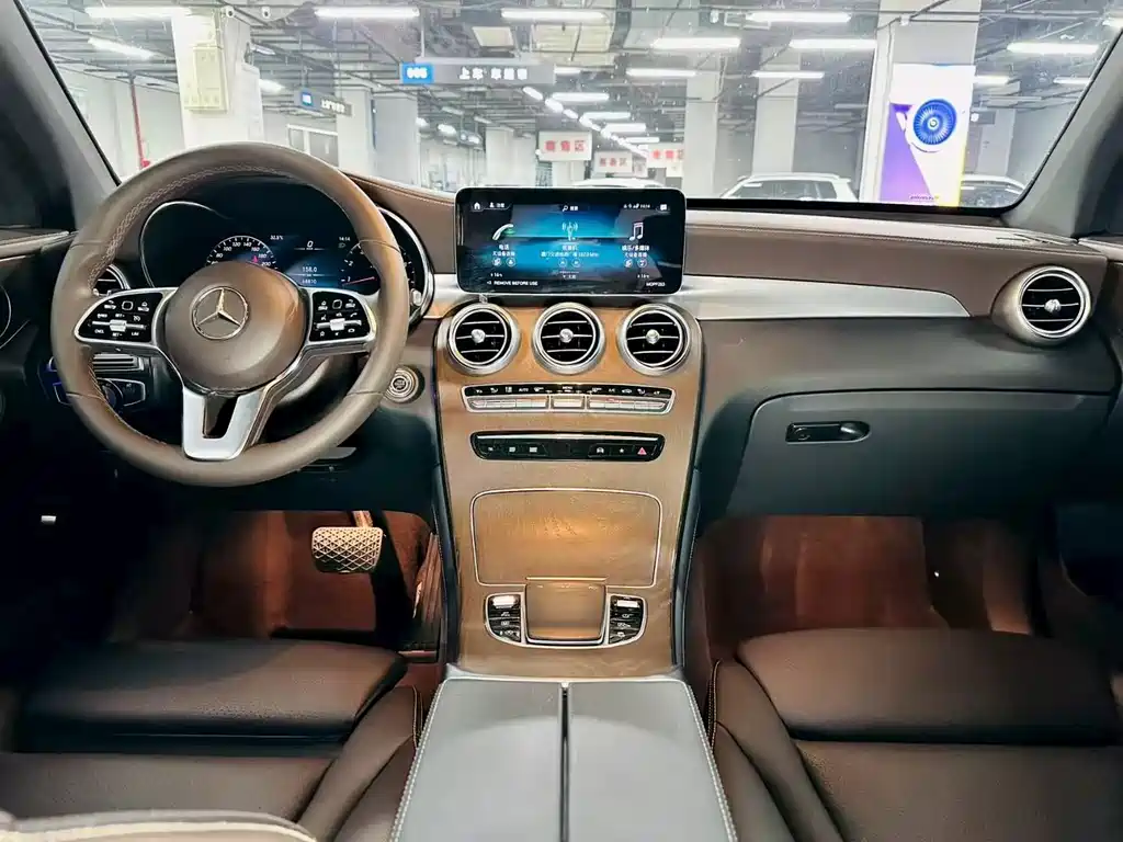 Mercedes-Benz GLC — миниатюра 9