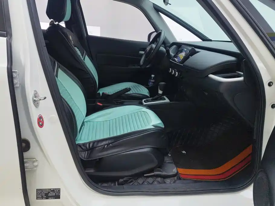 Honda Fit — миниатюра 8