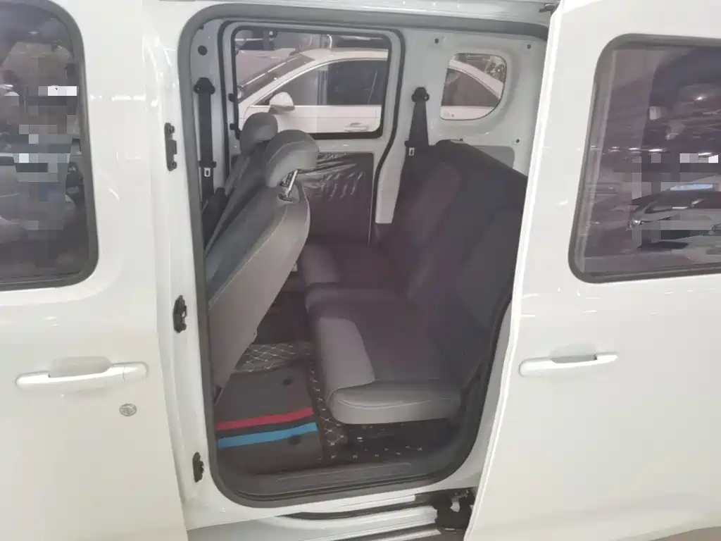Wuling Zhiguang EV — миниатюра 17