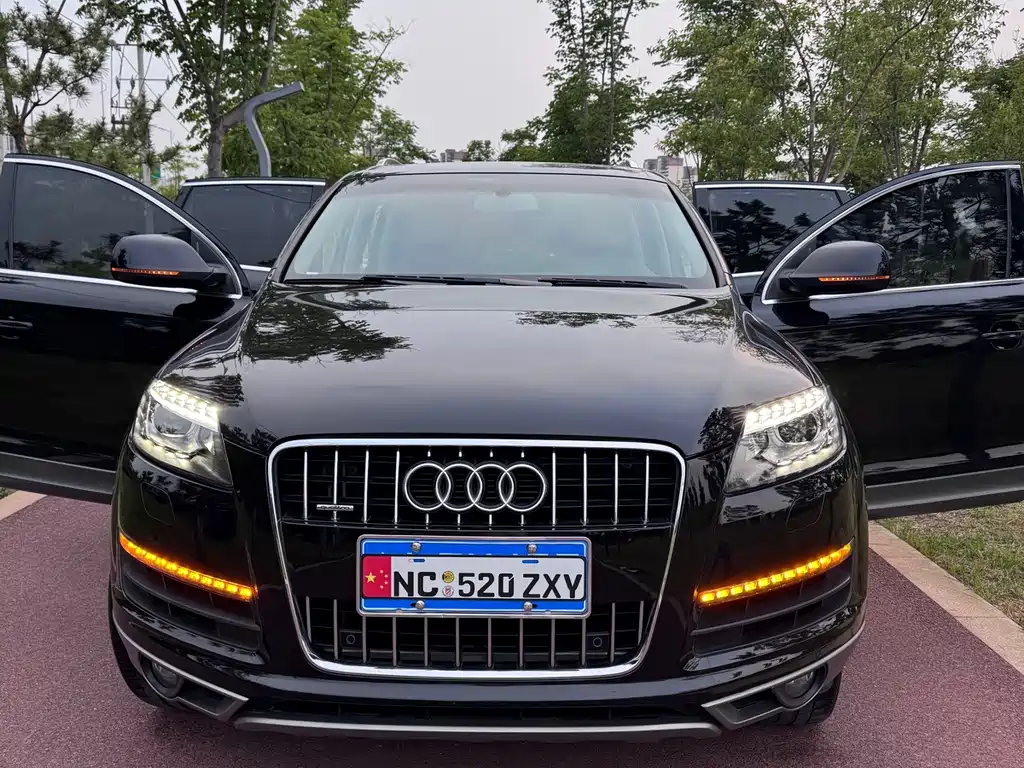 Audi Q7 — миниатюра 11