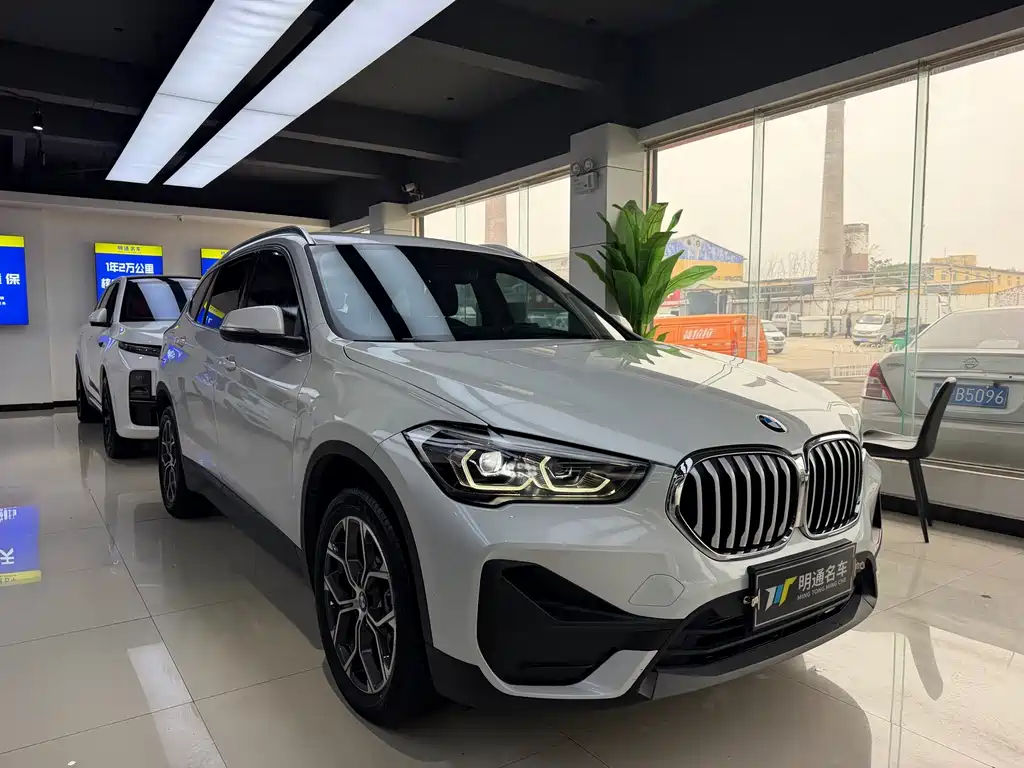 BMW X1 — миниатюра 3