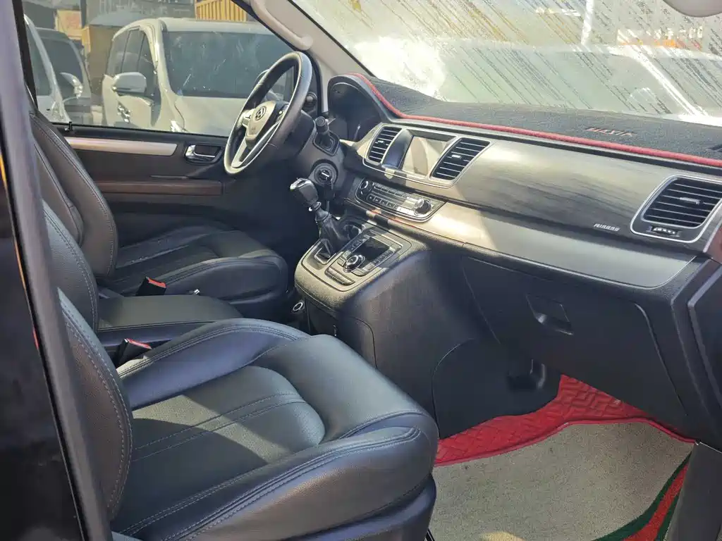 SAIC MAXUS CHASE G10