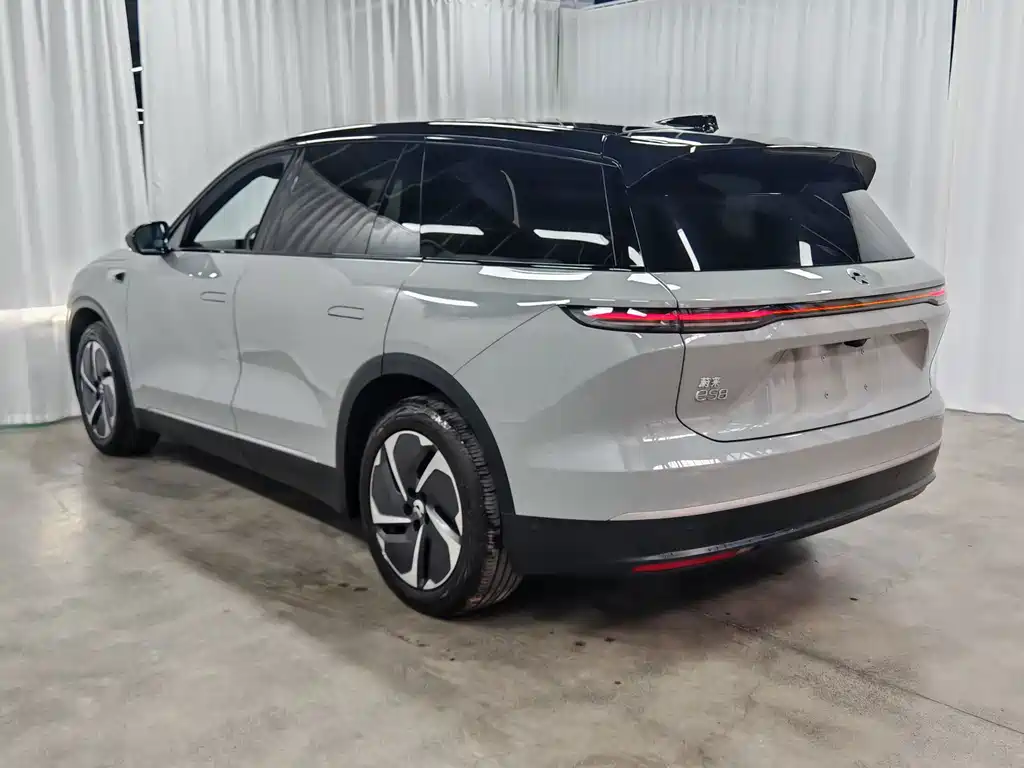 NIO ES8 — миниатюра 4