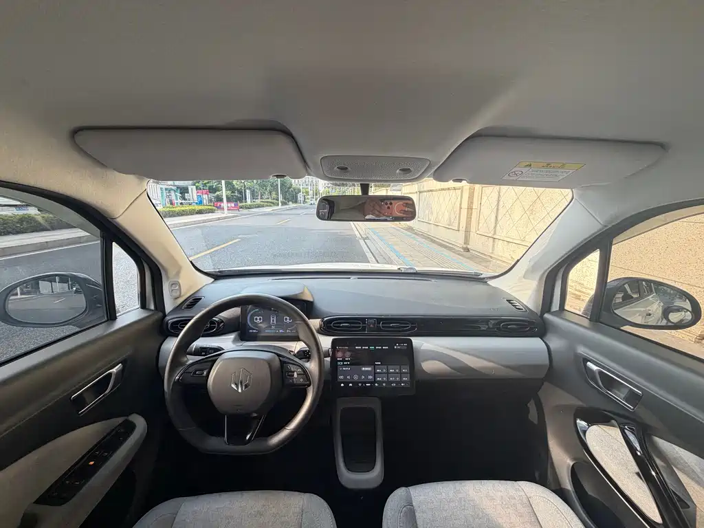 Leapmotor Leapmotor T03 — миниатюра 8