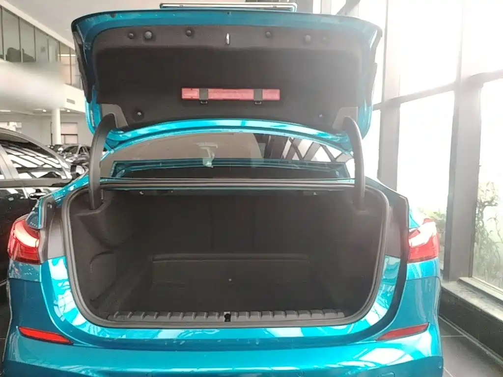 BMW 2 Series (Import) — миниатюра 19