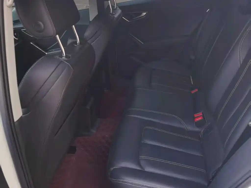 Audi Q2L — миниатюра 9