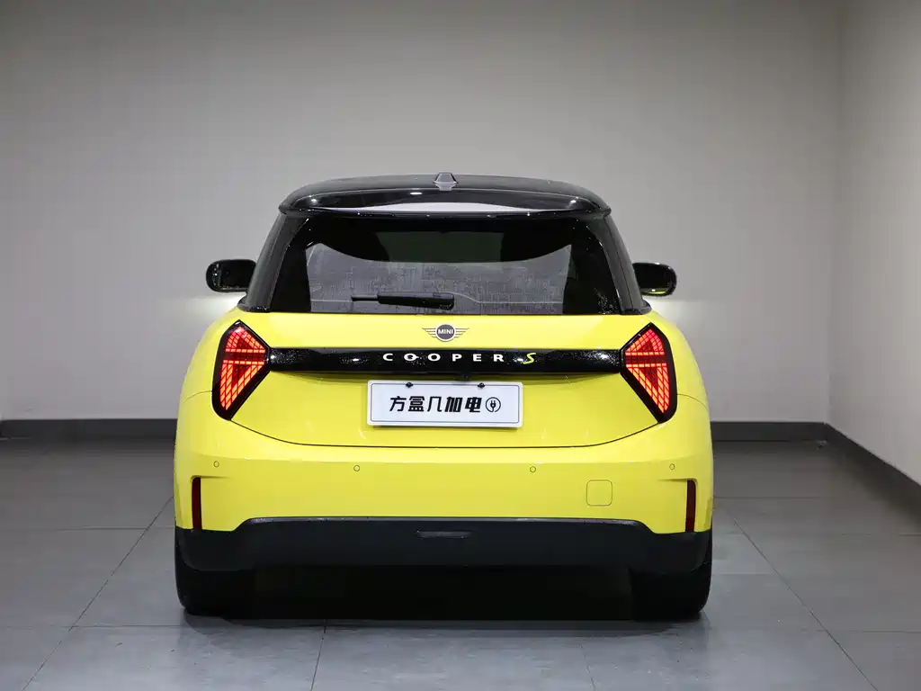 MINI ELECTRIC  COOPER