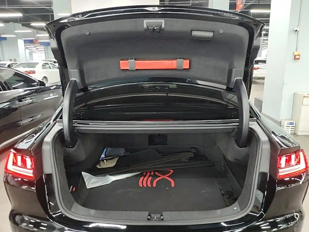 BYD Han — миниатюра 19