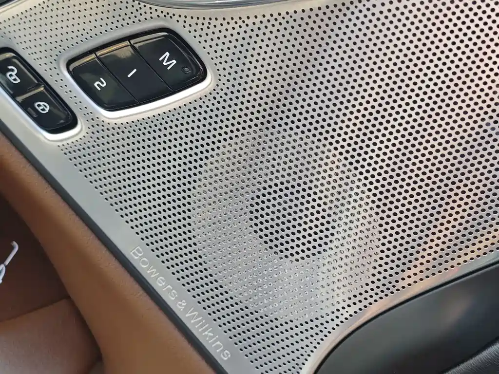 VOLVO S90 PLUG IN HYBRID