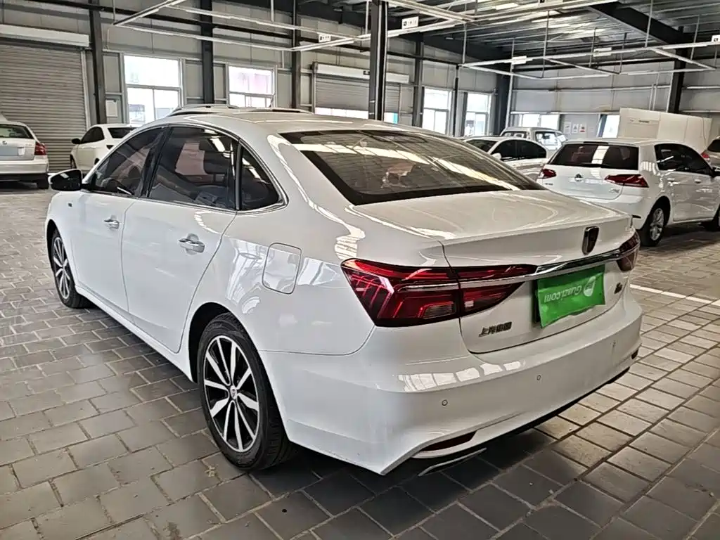 Roewe Roewe i6 Classic — миниатюра 5