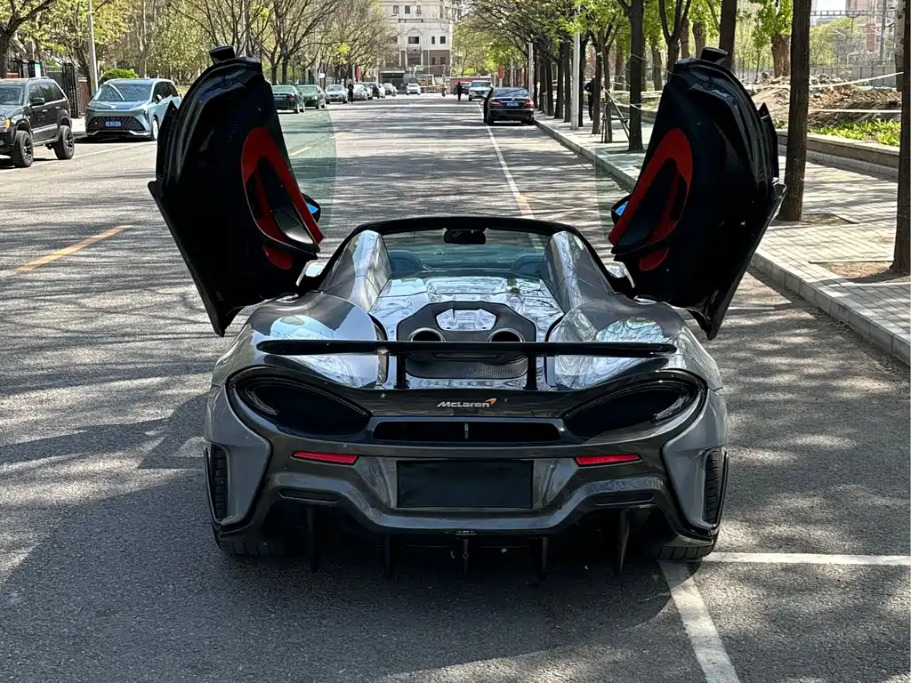 McLaren 600LT — миниатюра 5