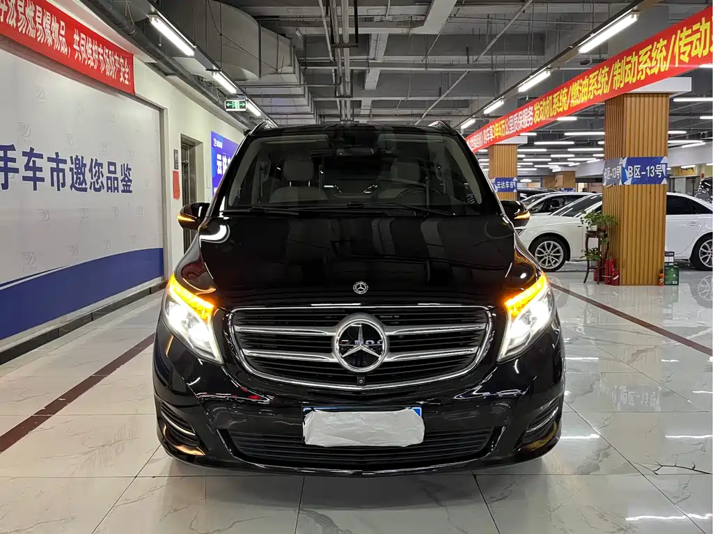 Mercedes-Benz V-Class 2019