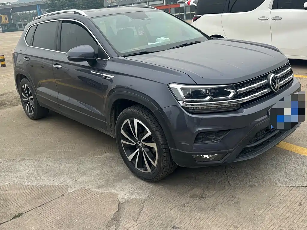 Volkswagen Tharu — миниатюра 3