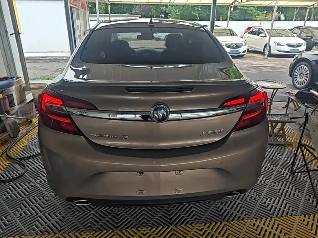 Buick Regal — миниатюра 6