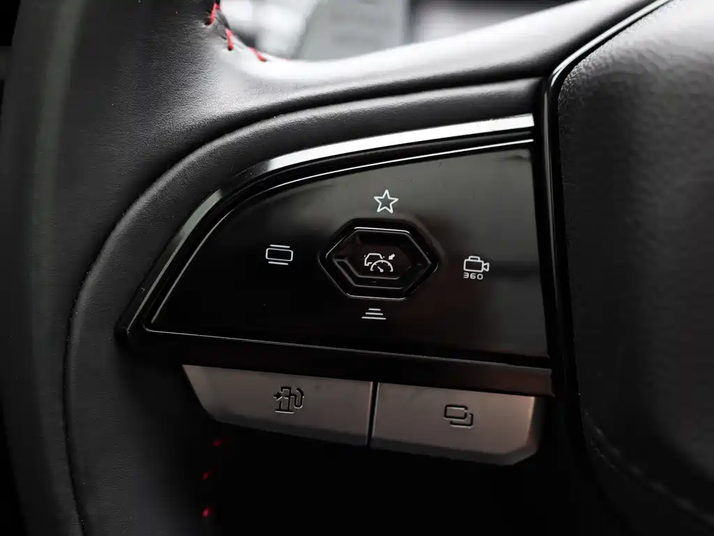 CHANGAN CHANGAN AUCHAN Z6