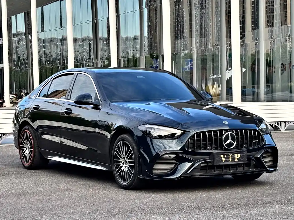 Mercedes-Benz C-Class — миниатюра 3