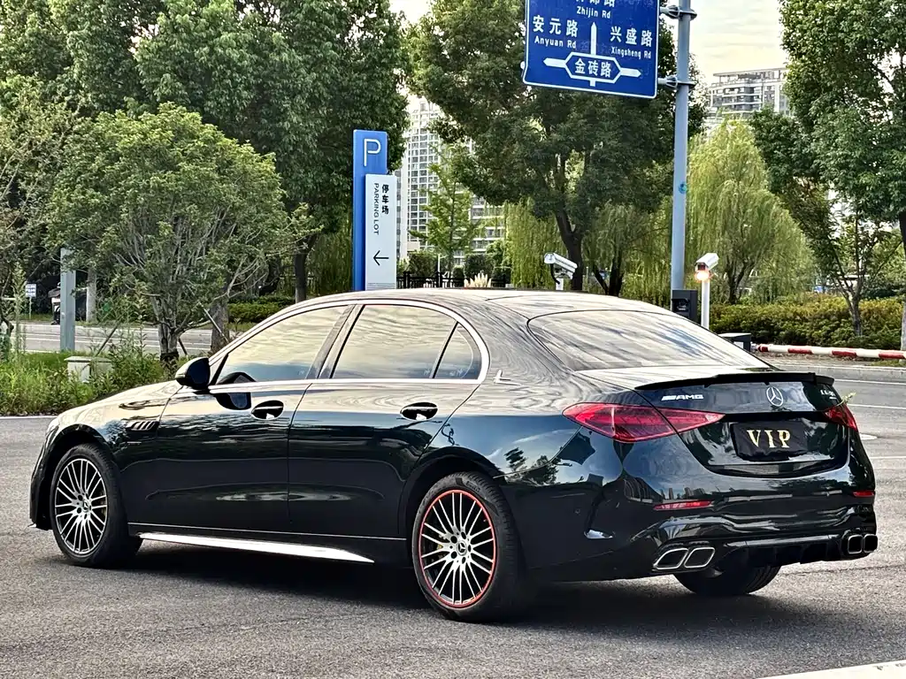Mercedes-Benz C-Class — миниатюра 5
