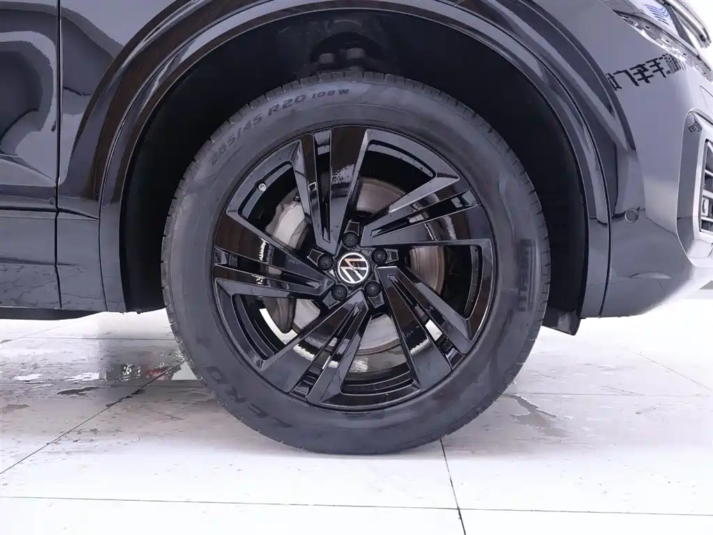 Volkswagen Touareg 2023 3.0TSI Sport
