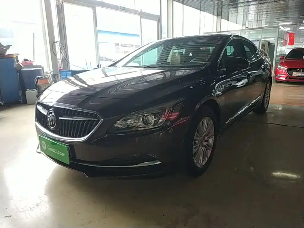 Buick LaCrosse — миниатюра 2