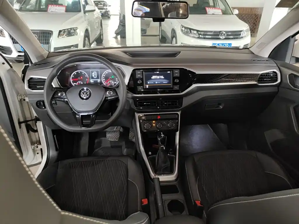 Volkswagen T-Cross — миниатюра 10