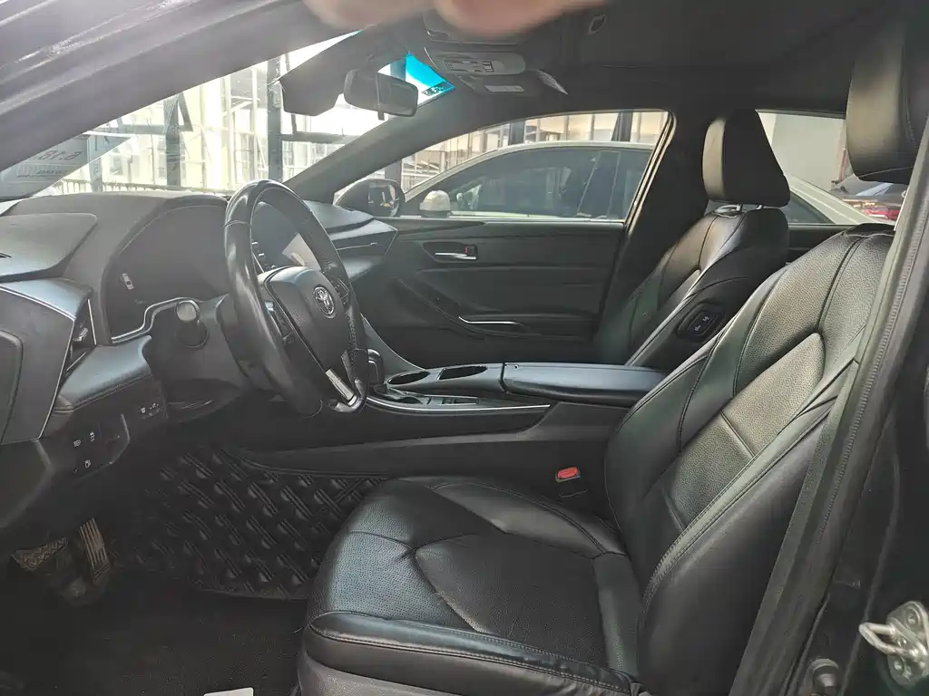 Toyota Avalon — миниатюра 5