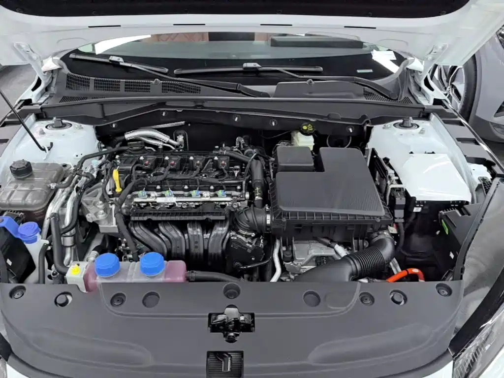 Changan Побег PHEV — миниатюра 20