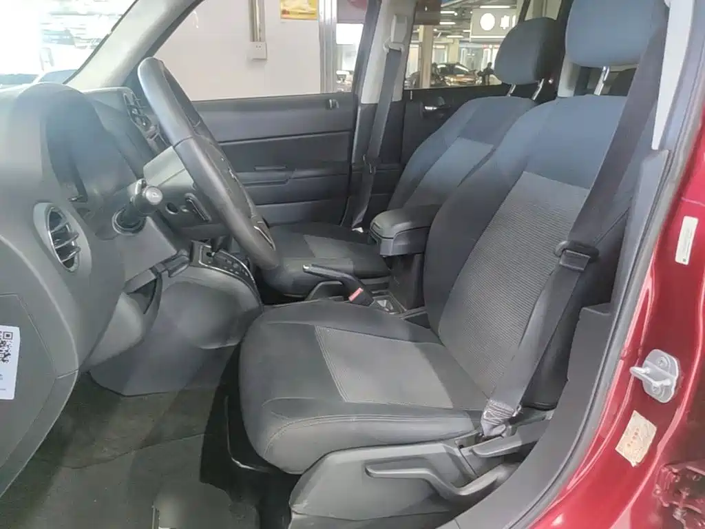 Jeep Patriot — миниатюра 15