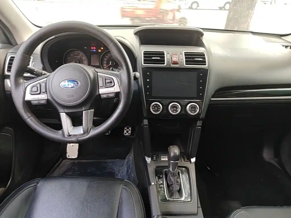 Subaru Forester — миниатюра 10