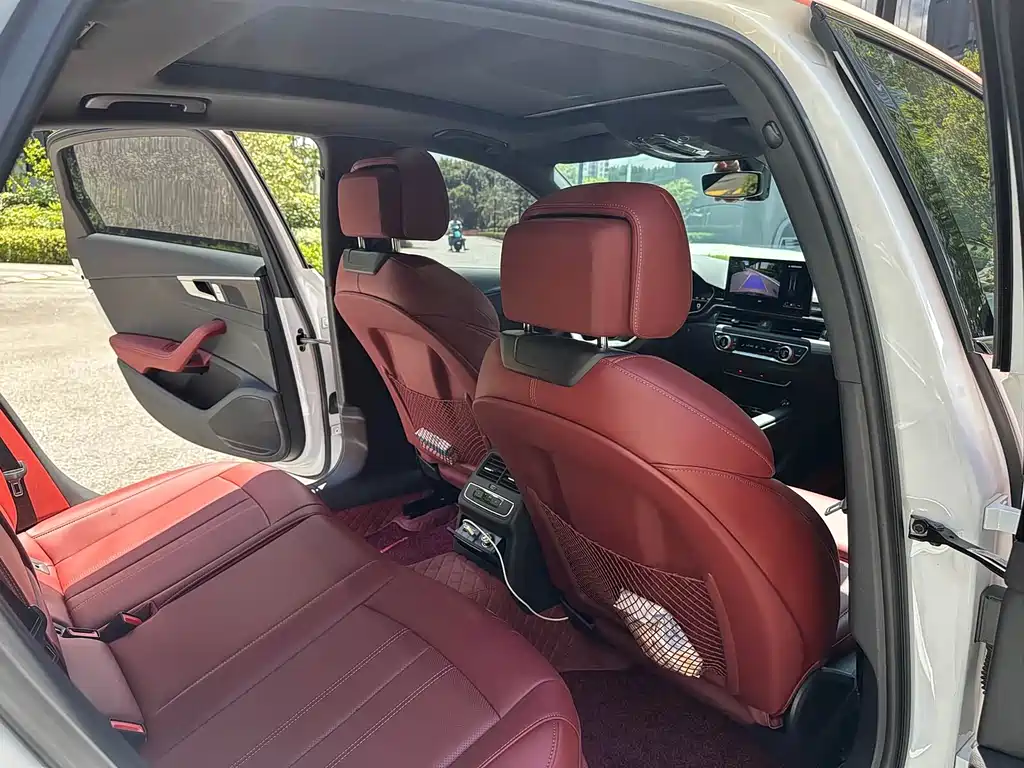 Audi A4L 2023 40 TFSI Fashion