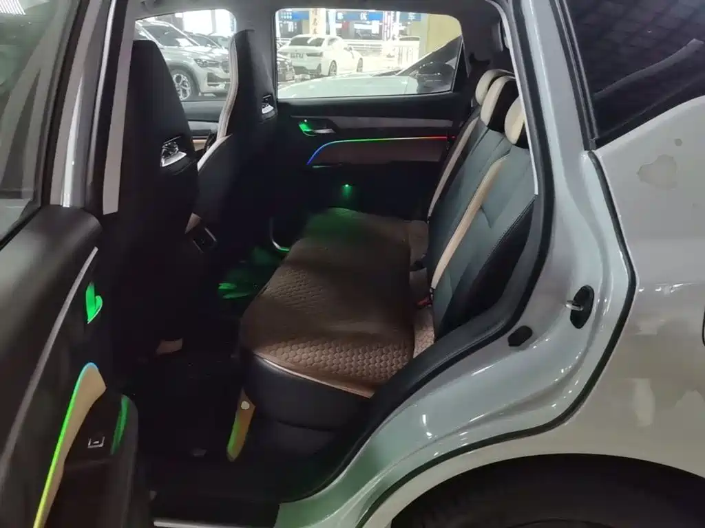Geely Haoyue PRO — миниатюра 17