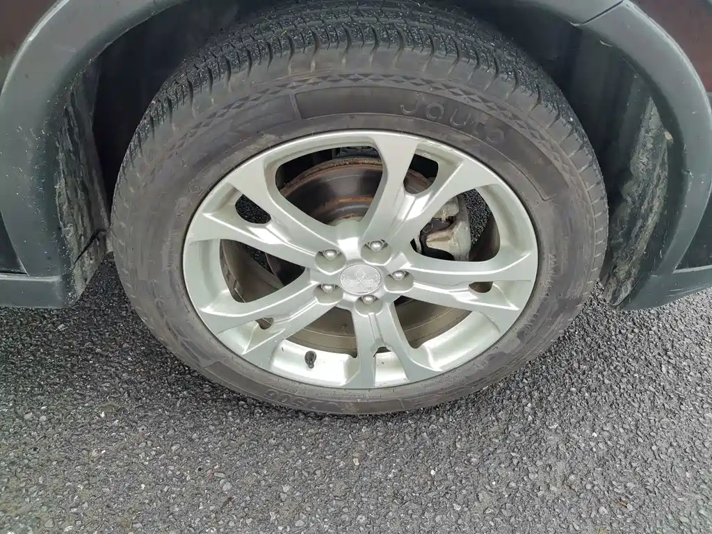Mitsubishi Outlander (Import) — миниатюра 24