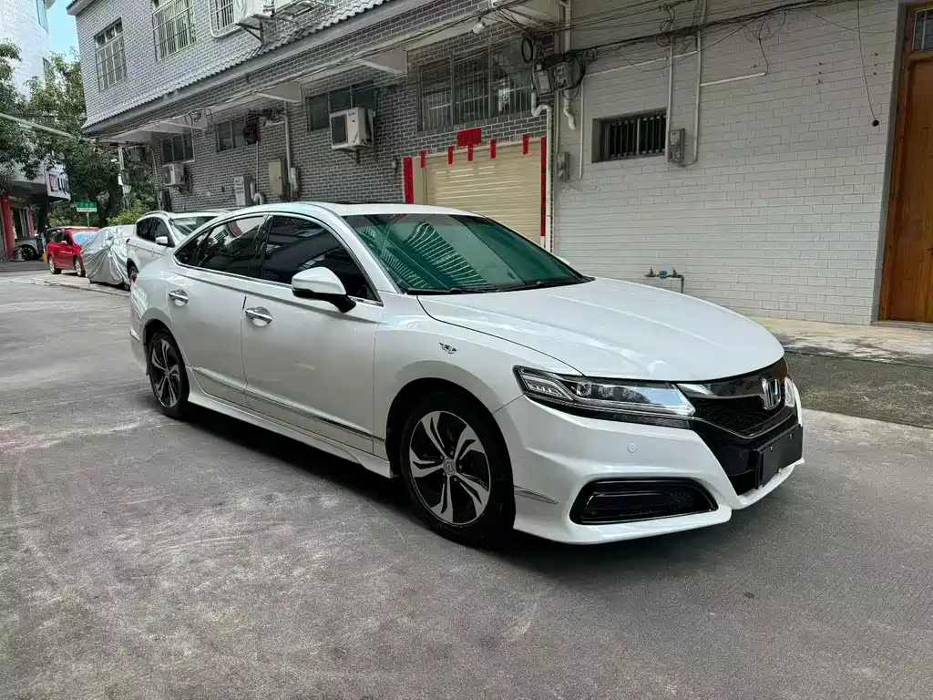 Honda Spirior 2015 2.4L Luxury