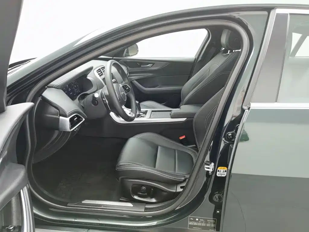 Jaguar XEL 2022 2.0T 250PS R-DYNAMIC S Sport