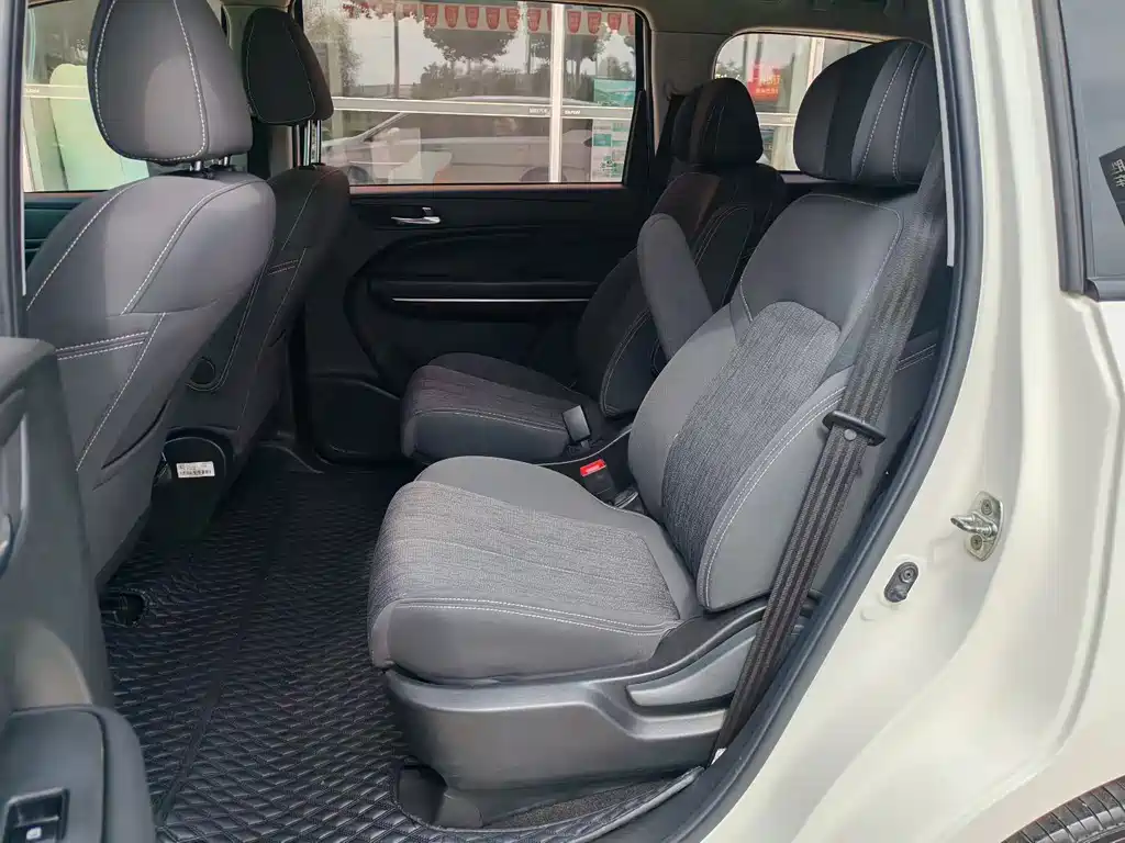 GAC Motor Trumpchi M6 — миниатюра 7