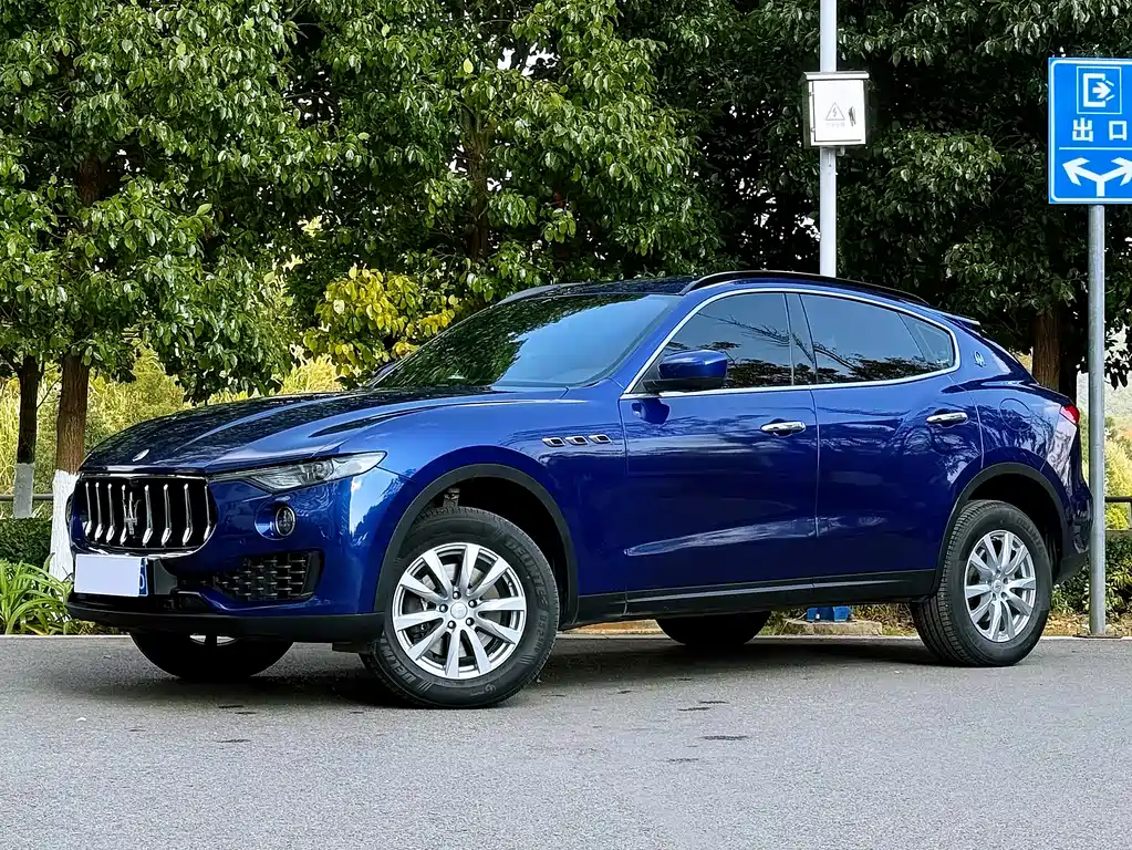 MASERATI LEVANTE