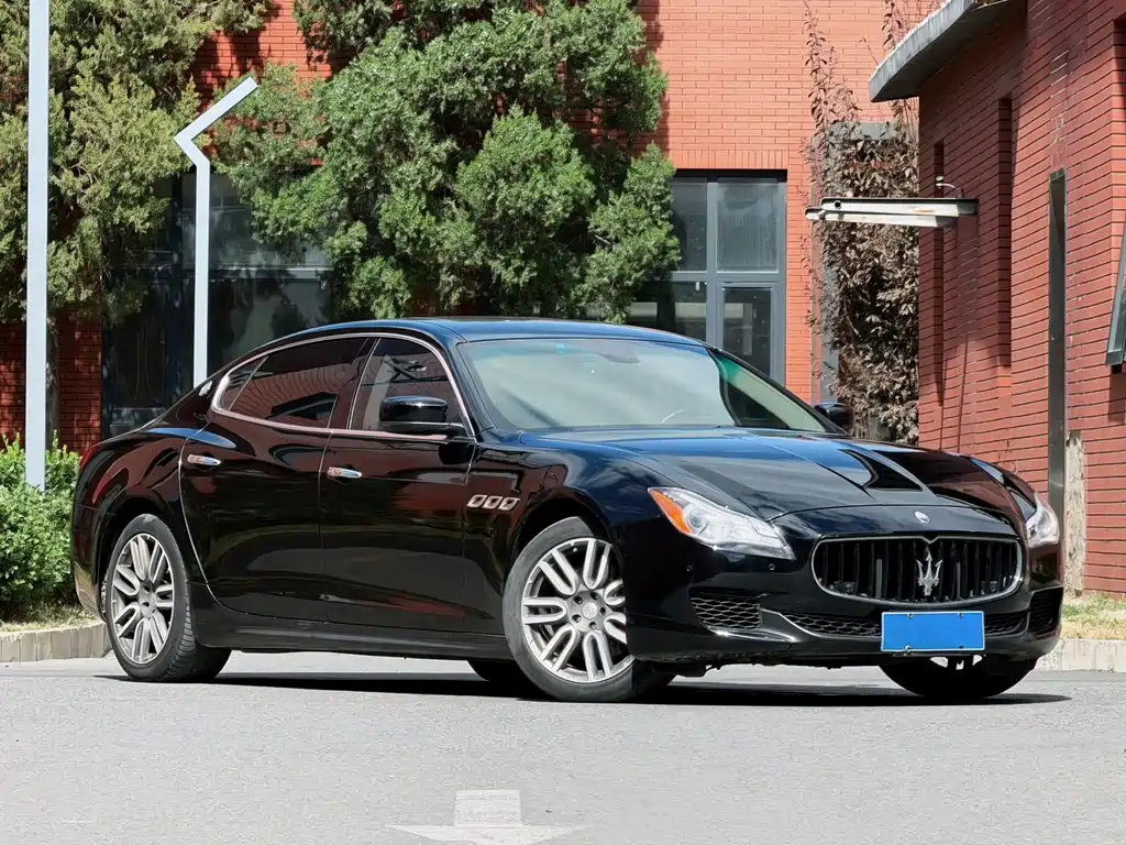 Maserati Quattroporte — миниатюра 3