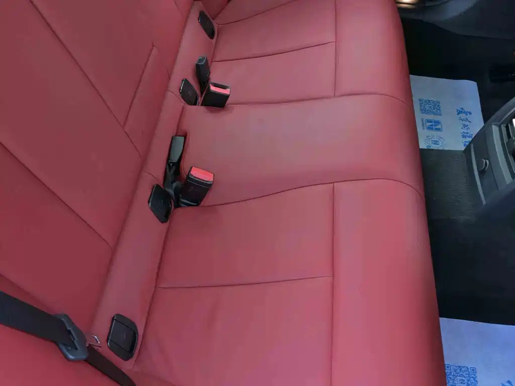 BMW 3 Series — миниатюра 15