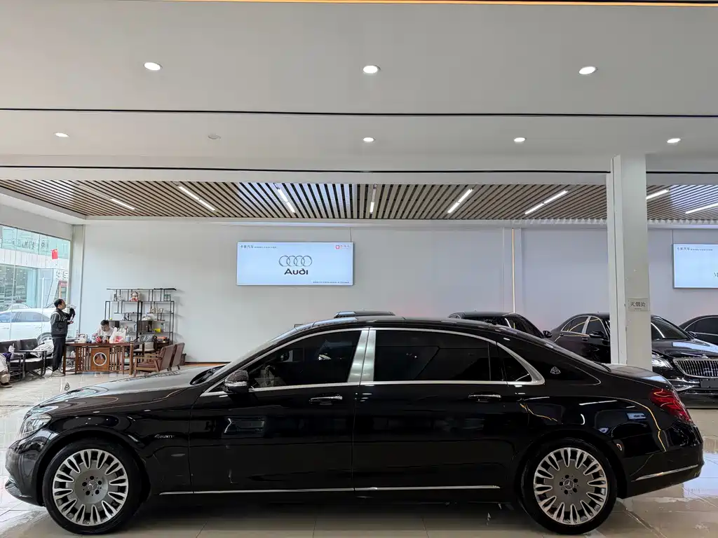 Mercedes-Benz S-Class — миниатюра 4