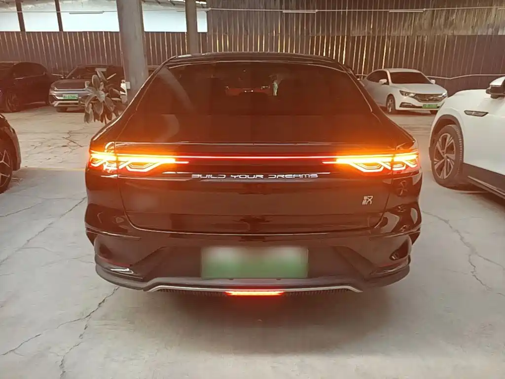 BYD Han — миниатюра 6