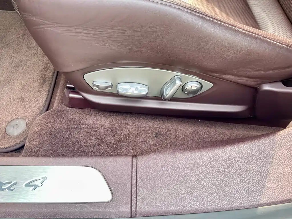 Porsche Panamera 2014 Panamera 4 3.0T