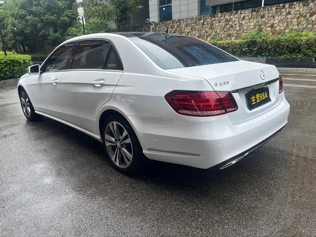 Mercedes-Benz E-Class — миниатюра 19