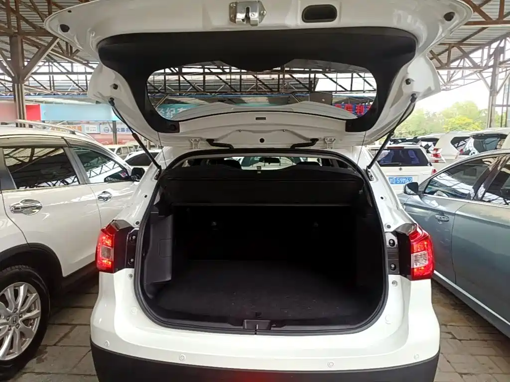 Suzuki Vitara — миниатюра 19