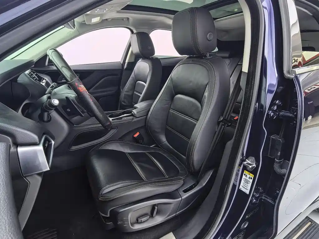 JAGUAR F PACE