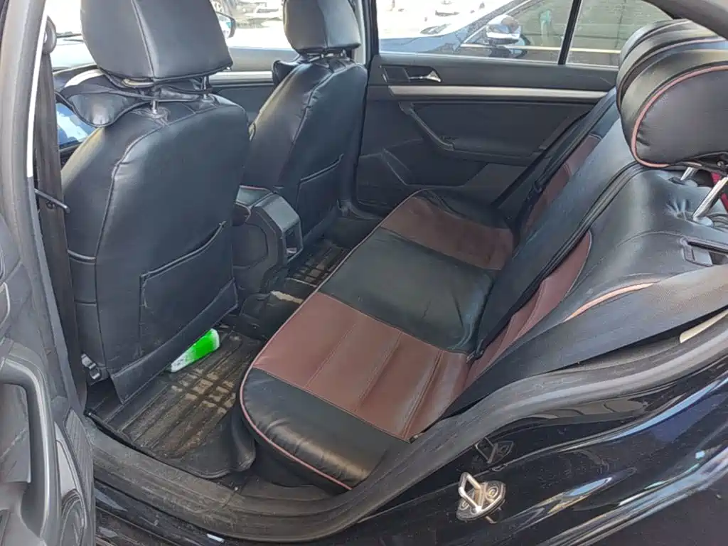 Volkswagen Lavida — миниатюра 17