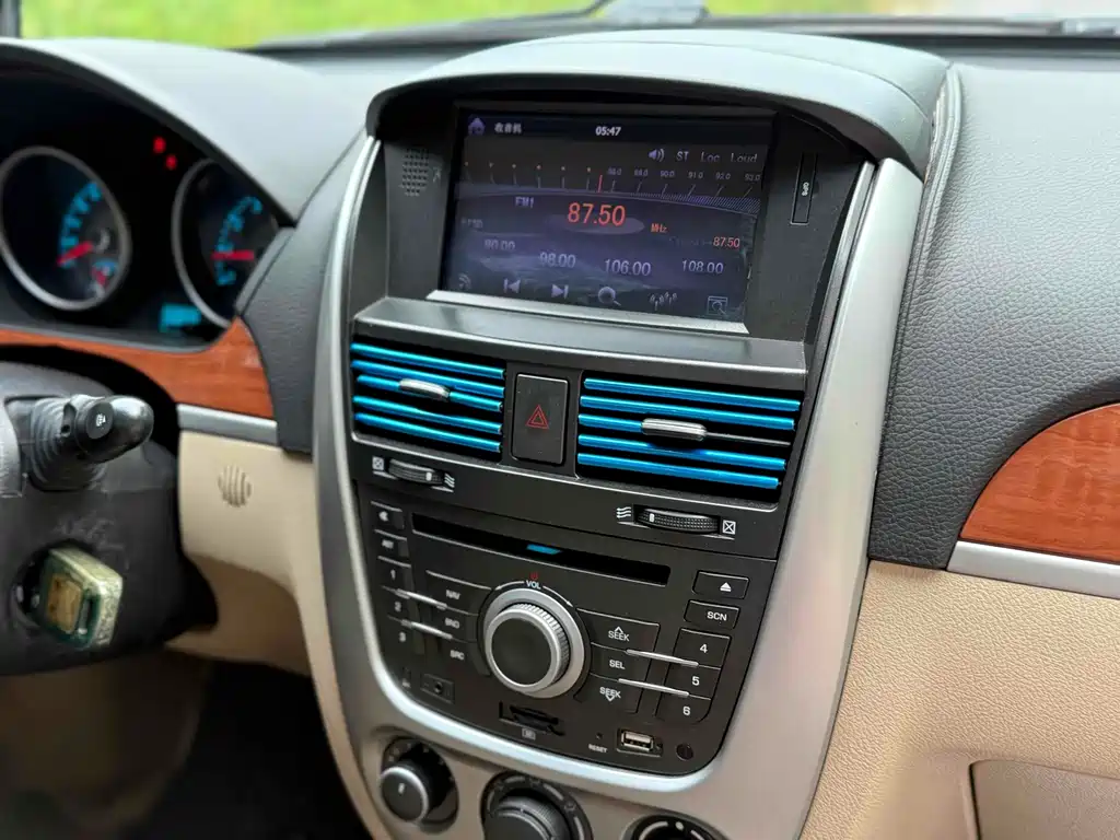 Buick Excelle — фотографии объявления, Фото 21