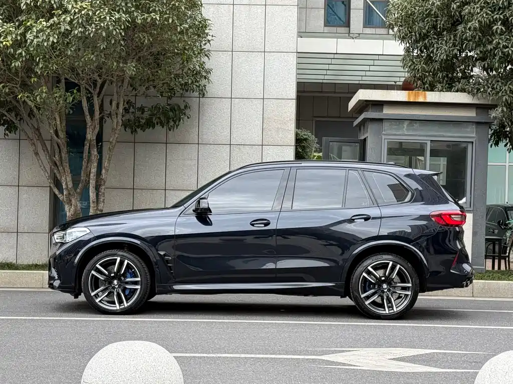 BMW X5 M
