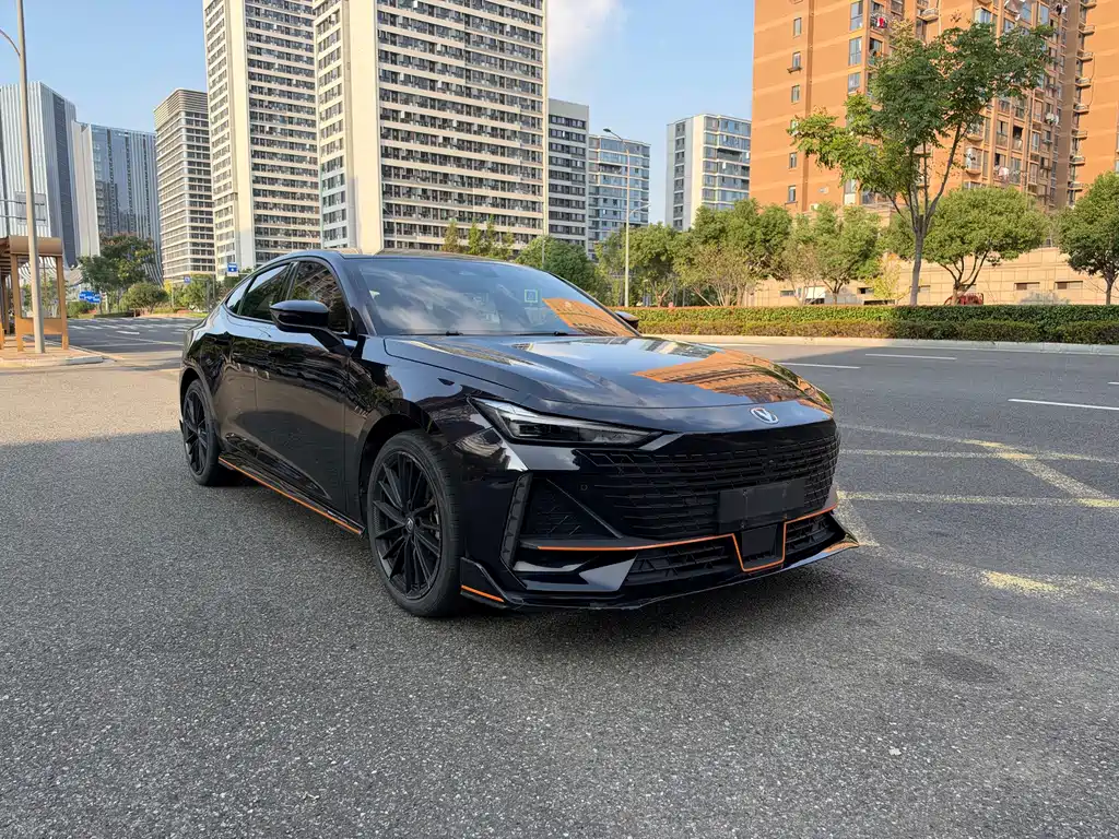 Changan UNI-V — миниатюра 3
