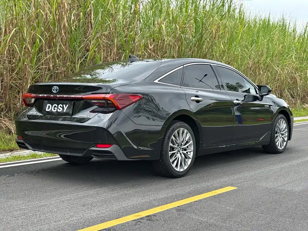 Toyota Avalon — миниатюра 25